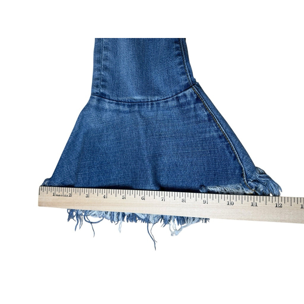 Blank NYC Womens Flare Blue Jeans Size 24 Raw Ruffled Hems Mid Rise - Picture 10 of 11